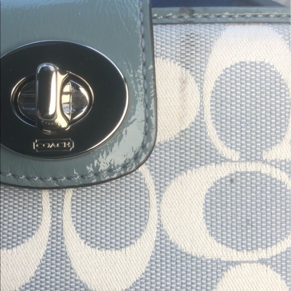 Coach blue/gray signature vintage y2k turnlock wallet - Picture 2 of 9